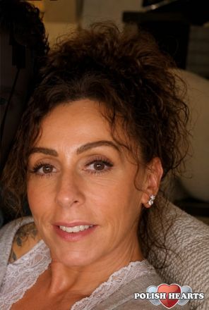 NelaL NelaL